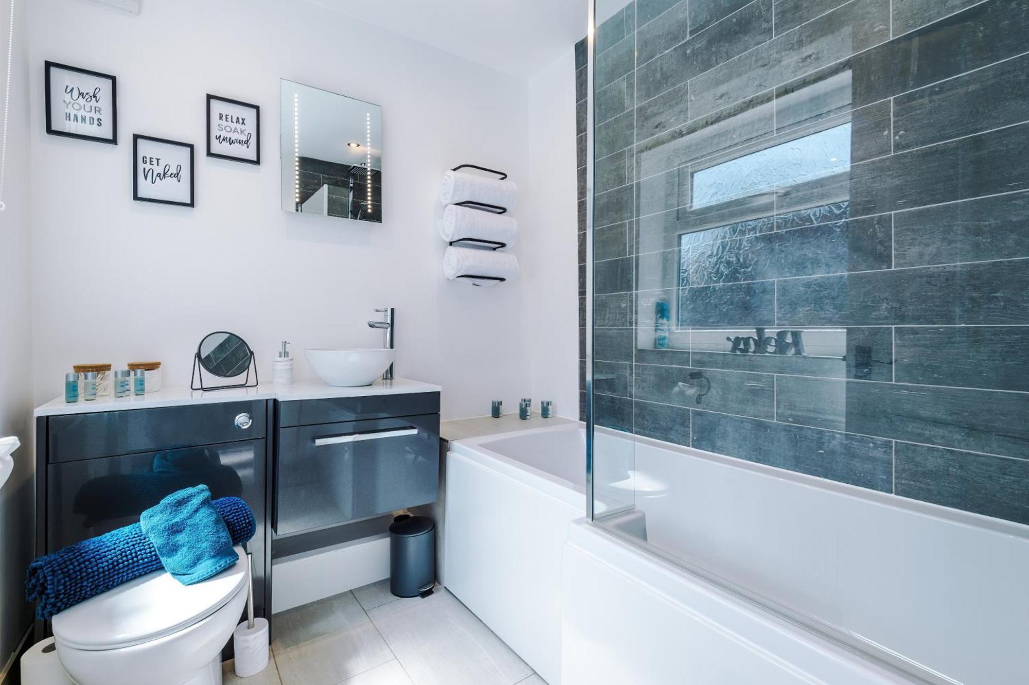 Spacious 3-Bed Home In Nantwich By 53 Degrees Property - Amazing Location, Ideal For Groups - Sleeps 6 Dış mekan fotoğraf