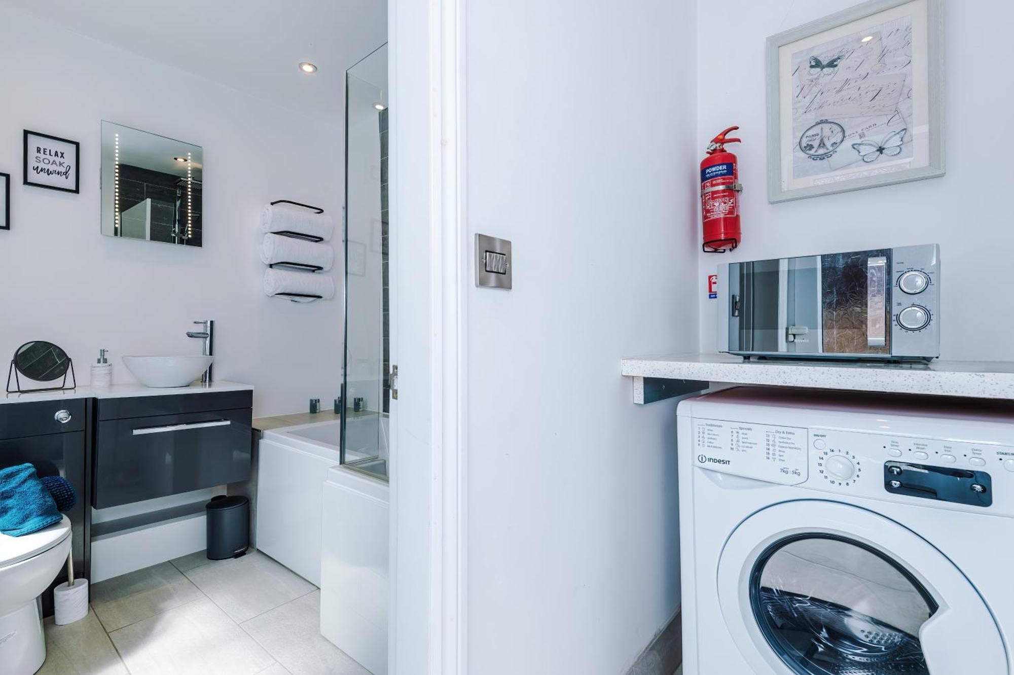 Spacious 3-Bed Home In Nantwich By 53 Degrees Property - Amazing Location, Ideal For Groups - Sleeps 6 Dış mekan fotoğraf