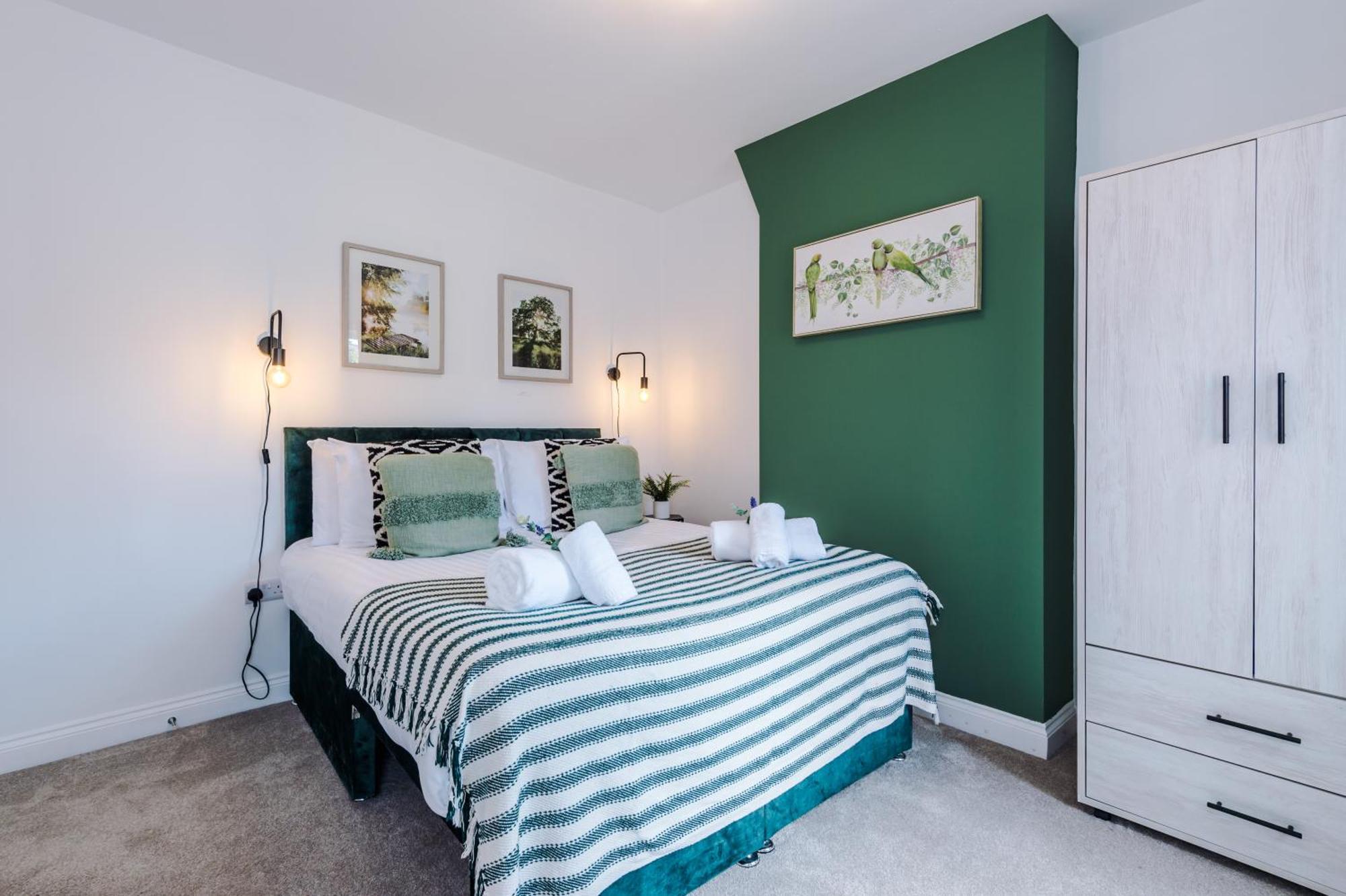 Spacious 3-Bed Home In Nantwich By 53 Degrees Property - Amazing Location, Ideal For Groups - Sleeps 6 Dış mekan fotoğraf